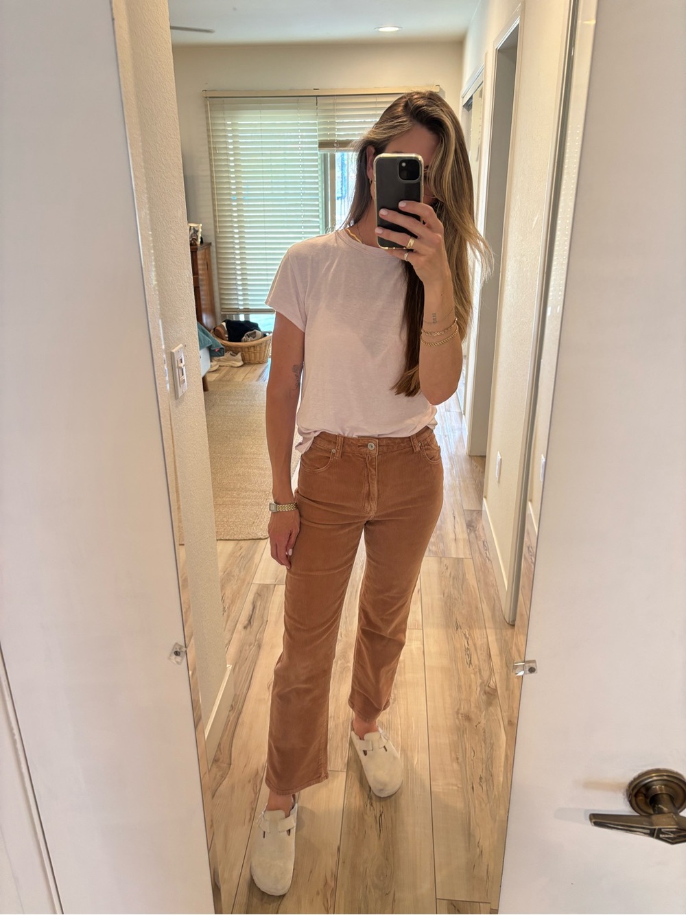 Rolla’s Women’s High-Rise Corduroy Jeans — Tan